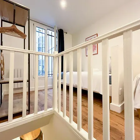 Apartment Urbanflat 224 - Prestige Parisian 5 Bedroom *